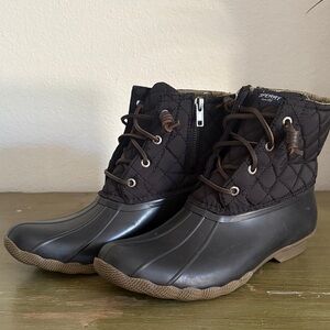 Sperry Women's Quilted Black and Brown Duck Boots